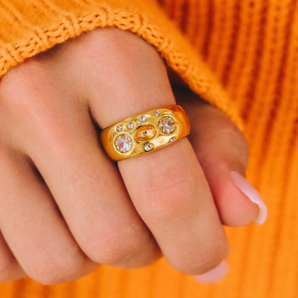 Chunky Gemstone Ring - 18k Gold