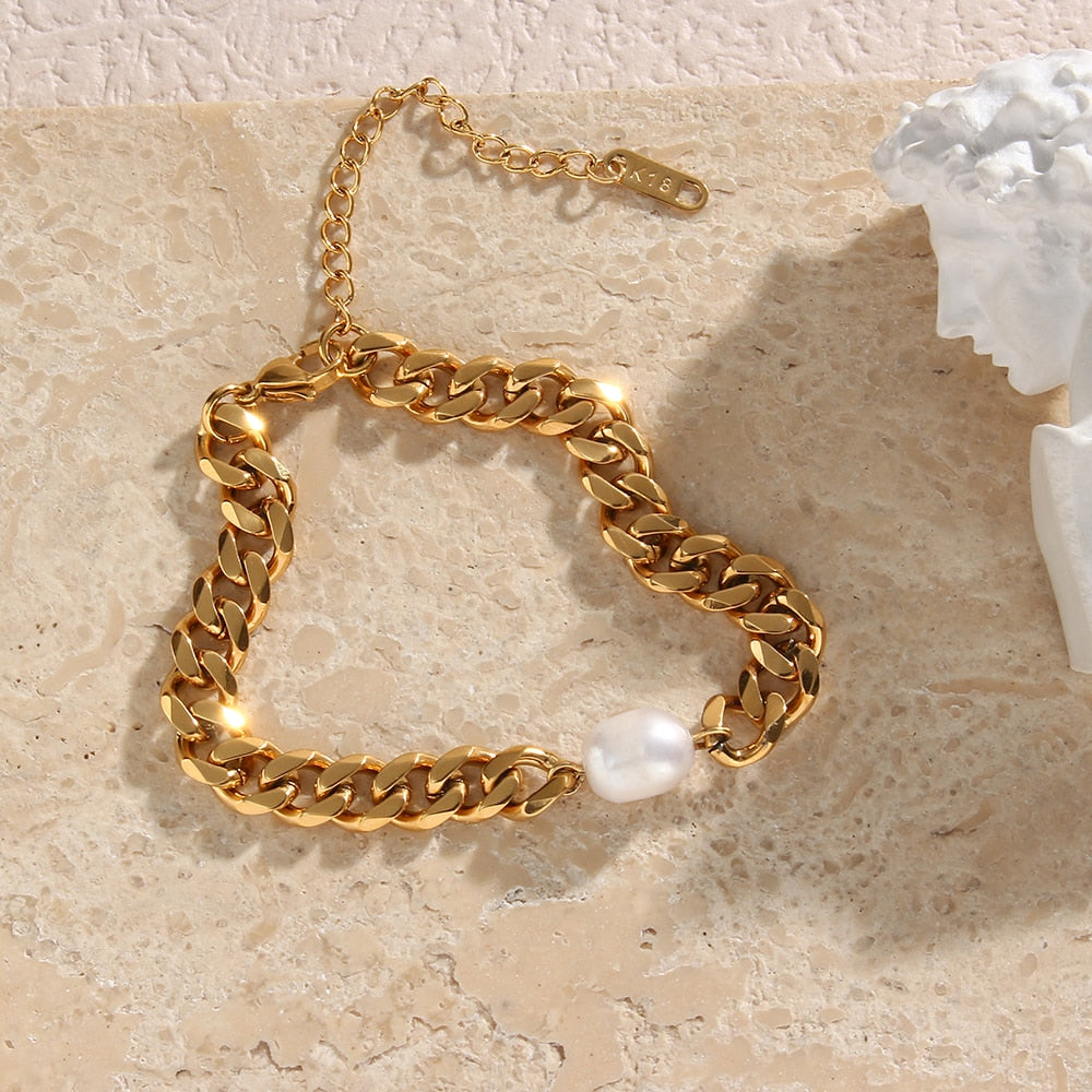 Chunky Cuban Pearl Chain Bracelet
