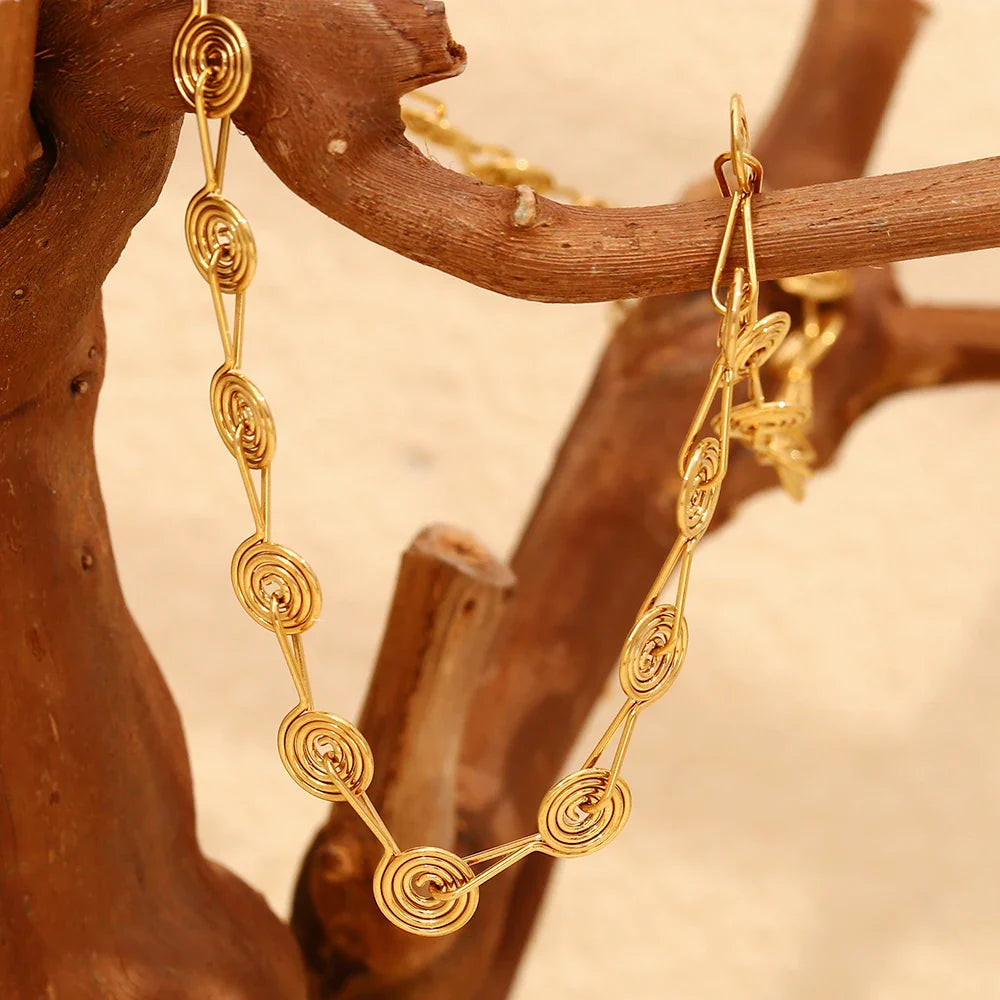 Chic Rebellion Necklace