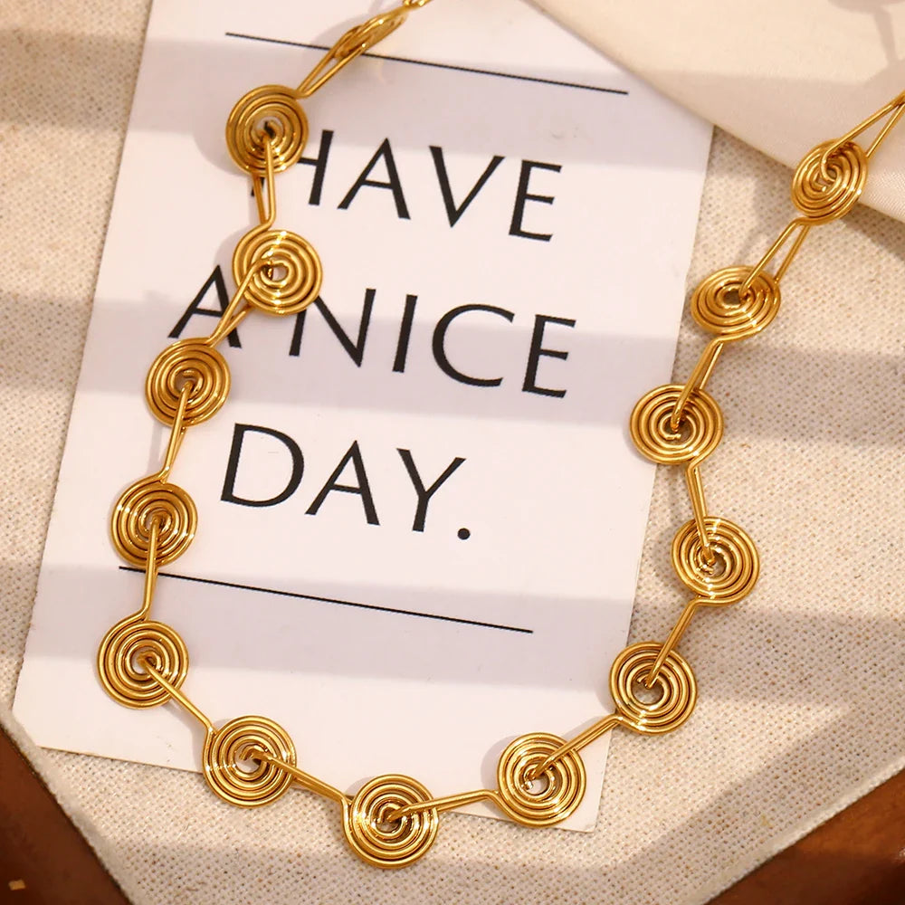 Chic Rebellion Necklace
