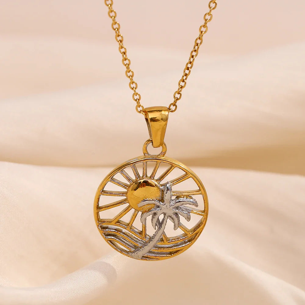 Tropical Escape Pendant Necklace