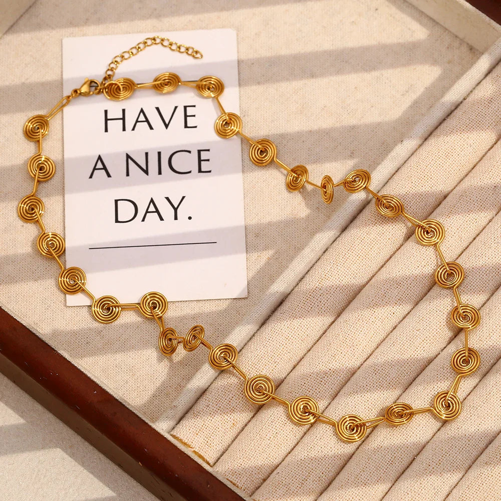 Chic Rebellion Necklace