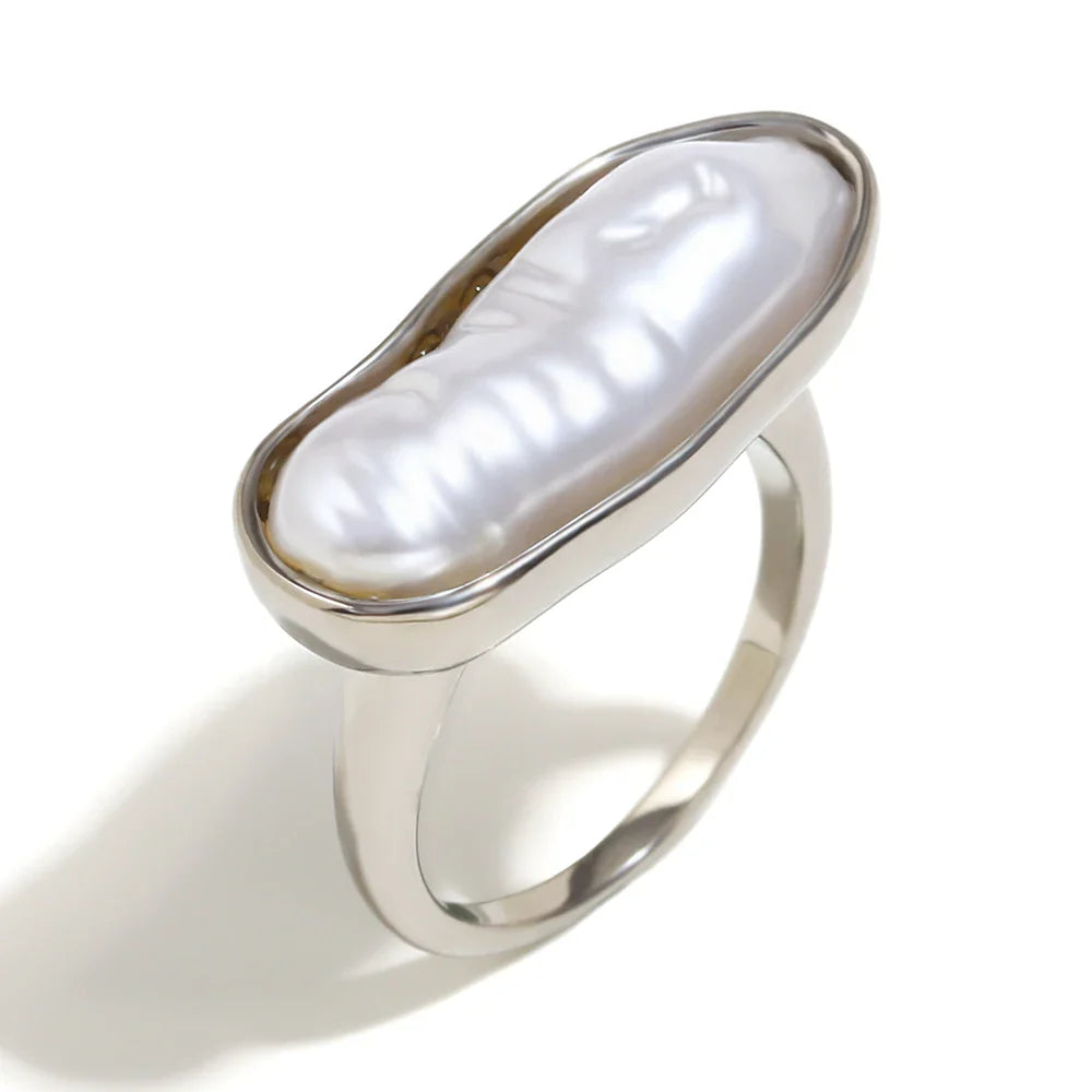 Unique Geometric Rings