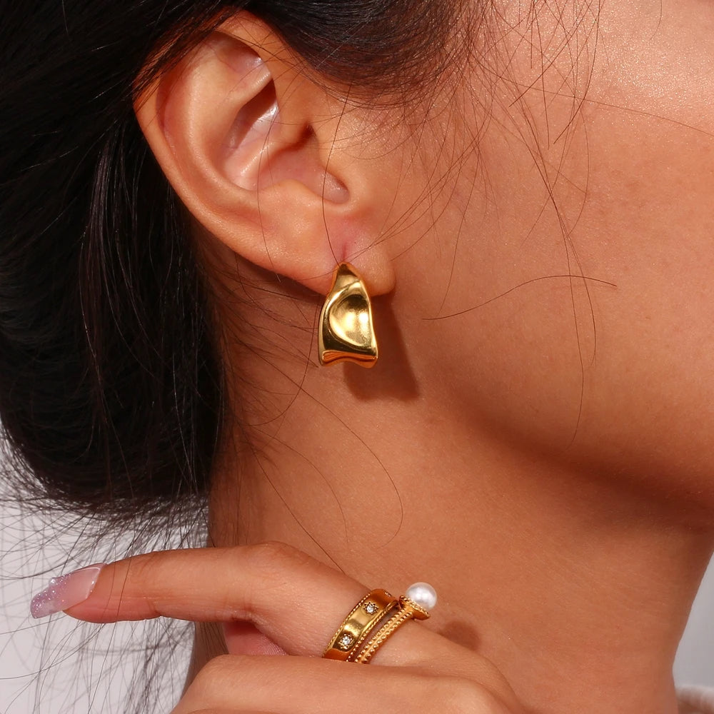 Zara 18k Gold Hoop Earrings