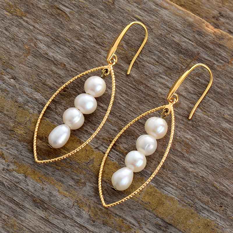 Baroque Pearls Leaf Earrings