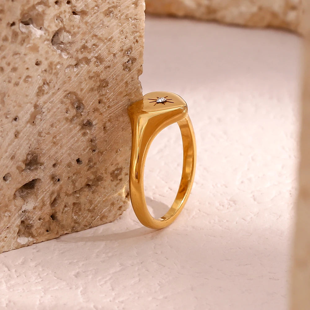 Celestial Love Ring - 18k Gold