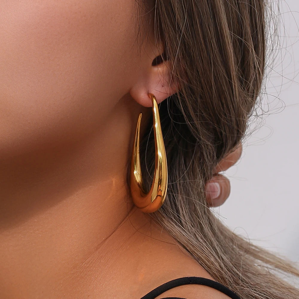 Isabella Hoop Earrings - 18k Gold