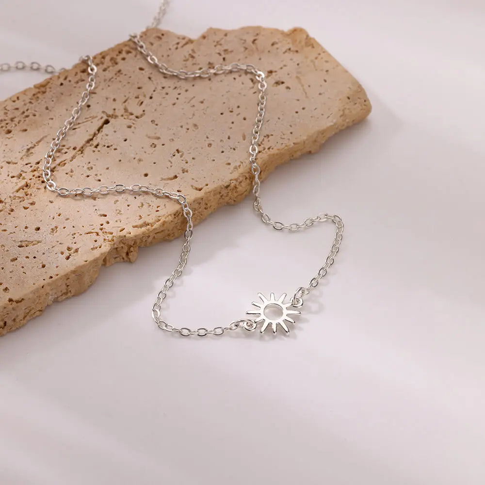 Hollow Sunburst Pendant Necklace