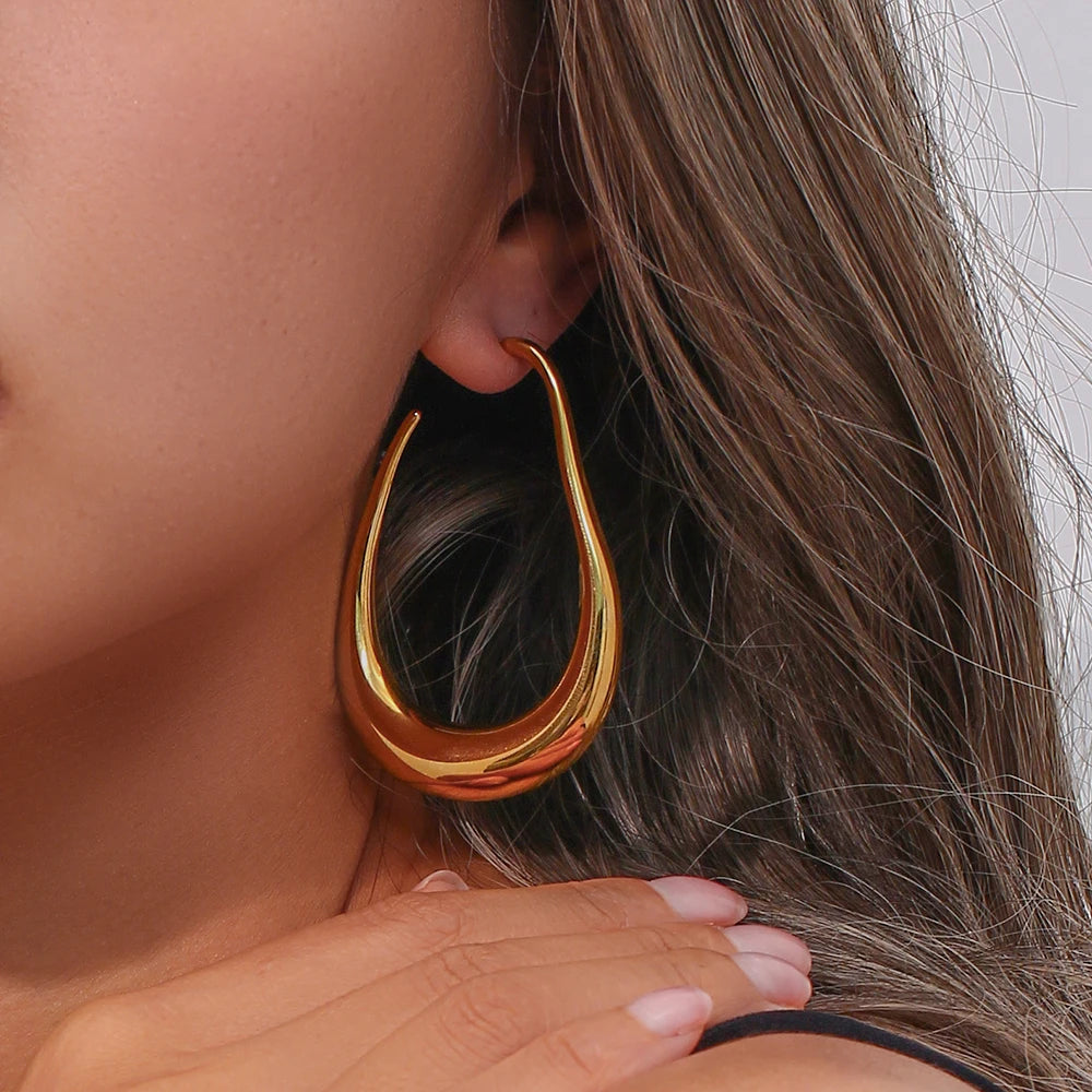 Isabella Hoop Earrings - 18k Gold